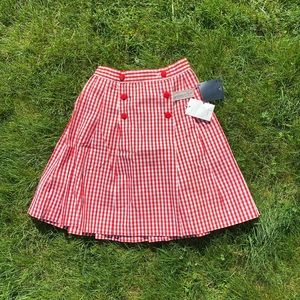 NWT Vintage MAGIL Red White Plaid Pleated Skirt Size 23